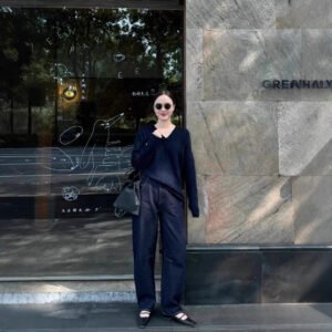 Original color jeans for women slimming loose sickle pants mid-high waist wide leg pants women covering flesh denim trousers