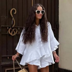 Loose shirt and shorts suit ruffled three-quarter sleeve top and shorts suit