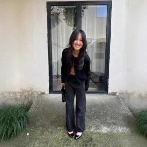 Slim black texture old retro texture classic mid-high waist denim trousers for women